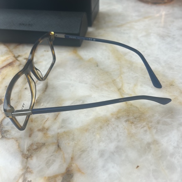 Prada frames - Picture 2 of 2